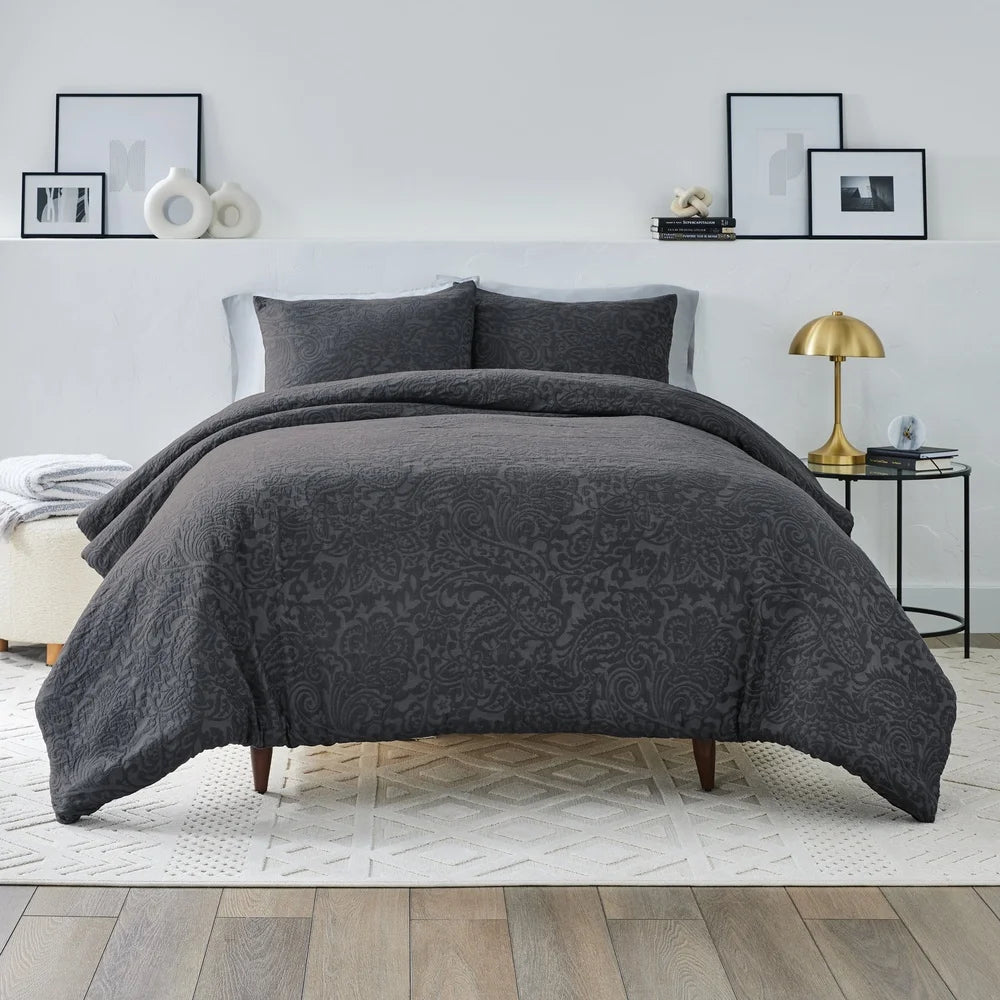 3-Piece Paisley Matelassé Duvet Cover Set with Pillow Shams – Full/Queen Size, Elegant Floral Design