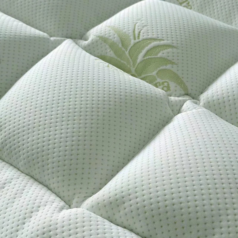 Aloe Vera Mattress Protector – Waterproof, Breathable & Soft Cover