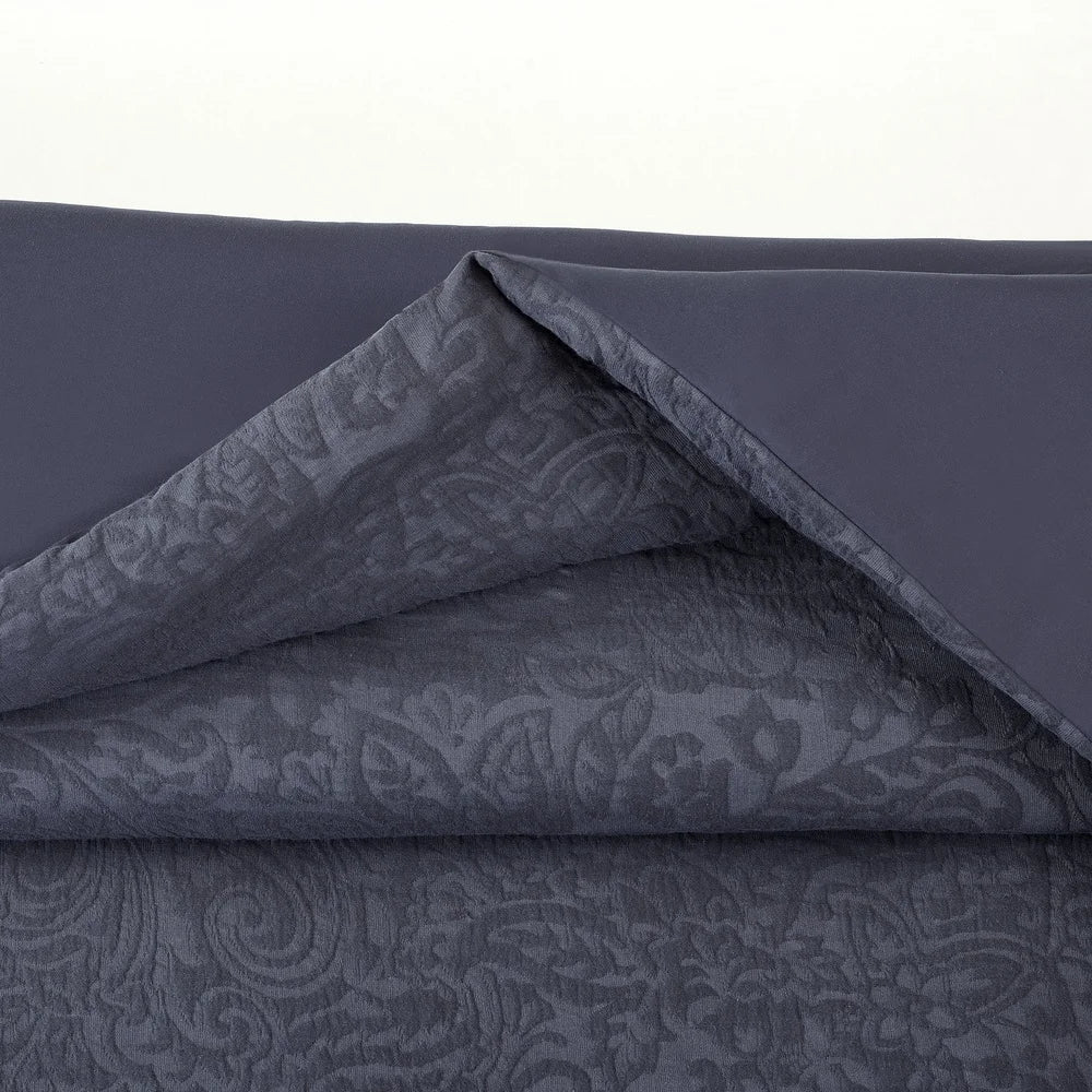 3-Piece Paisley Matelassé Duvet Cover Set with Pillow Shams – Full/Queen Size, Elegant Floral Design