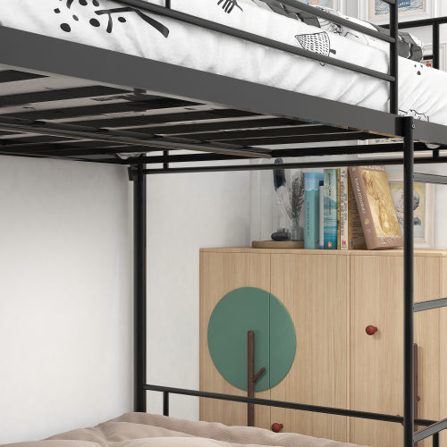 Twin-Over-Twin Bunk Bed With Metal Frame And Ladder, Space-Saving Design,White